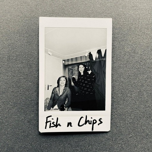 Fish N Chips Lyrics Rae Morris ft. Soph Aspin
